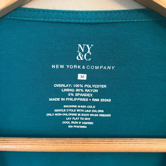 New York & Company Green/Teal Sheer Overlay Tank Top Women’s Size L - Picture 3 of 3